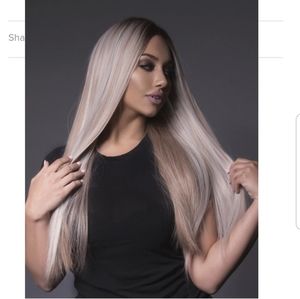 Bellami synthetic  24" Nala Straight wig